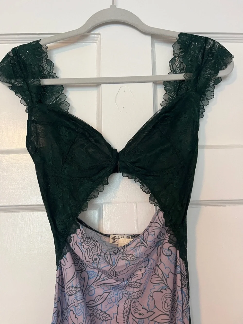 FREE PEOPLE SUDDENLY FINE FLORAL LACE SLIP MAXI DRESS SIDE SLIT NWT SZ XS - Picture 4 of 9